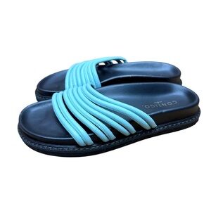 Contigo Women's size 7 Black and Blue Slide Sandals